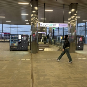 АСП и Дептранс запустили новый формат вендинга на МЦД 6