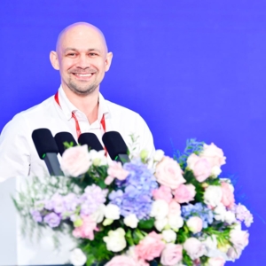 29 мая Александр Шулаков от лица СОТА открыл выставку в Китае 7
